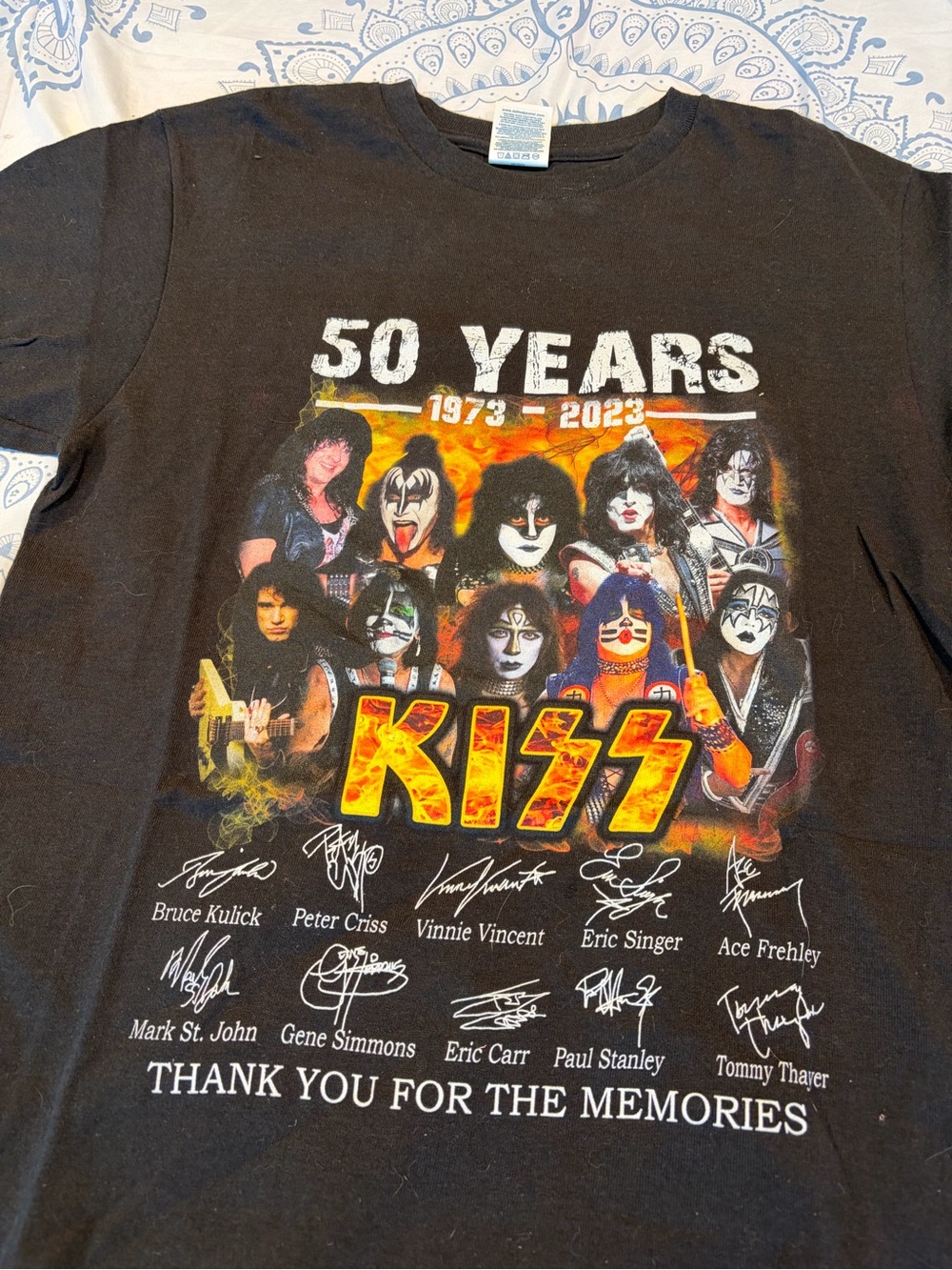 Kiss Shirt